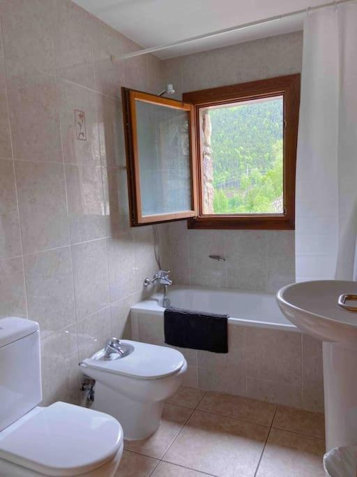 Unico Piso Colorido Y Divertido En Ransol - Increibles Vistas Al Rio Y Naturaleza - Ideal Familias L By Bonesvacances Ανδόρρα λα Βέγια Εξωτερικό φωτογραφία